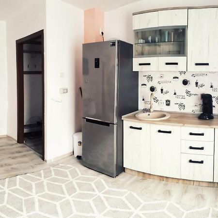 Apartament One Divine - Zărneşti Esterno foto