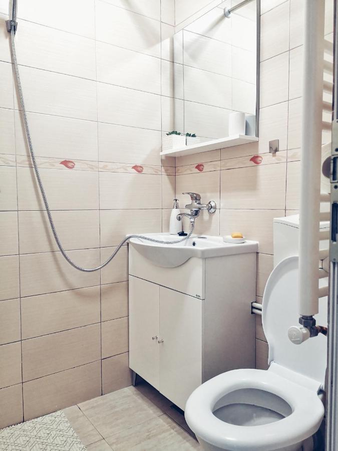 Apartament One Divine - Zărneşti Esterno foto