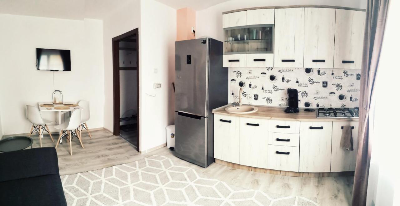 Apartament One Divine - Zărneşti Esterno foto